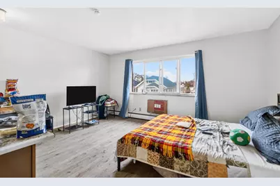 202 E Rees Street, Fond du Lac, WI 54935 - Photo 9