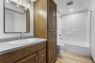 3375 Shawano Avenue, Green Bay, WI 54313 - Photo 17