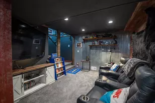 725 Shearer St, Waupaca, WI 54981 - Photo 21