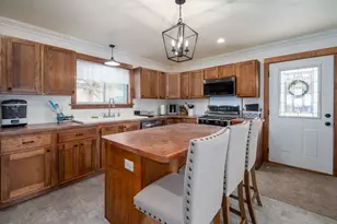 725 Shearer St, Waupaca, WI 54981 - Photo 7