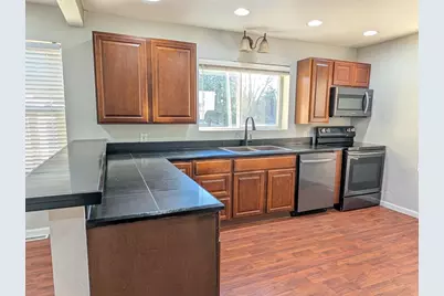 331 Thompson Street, Peshtigo, WI 54157 - Photo 13