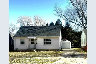 1707 12th Avenue, Green Bay, WI 54304 - Photo 1