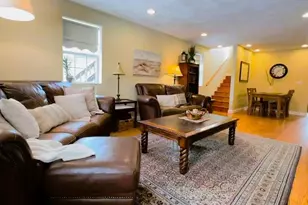 1984 Oakridge Rd, Neenah, WI 54956 - Photo 7