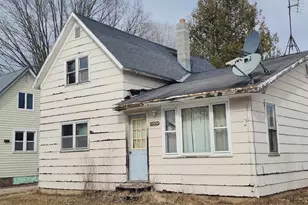 5555 Downtown Ln, Underhill, WI 54124 - Photo 1