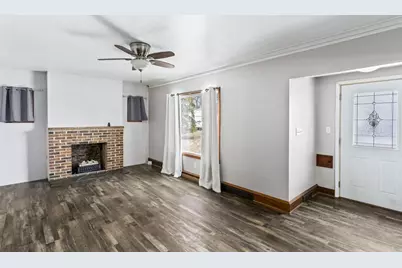 914 W Brewster Street, Appleton, WI 54914 - Photo 3