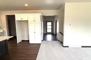 W6341 Kimberly Trail, Menasha, WI 54952 - Photo 3