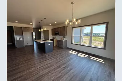 N8061 Blue Heron Circle, Sherwood, WI 54169 - Photo 9