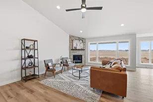 3740 Edwina Dr, De Pere, WI 54115 - Photo 5