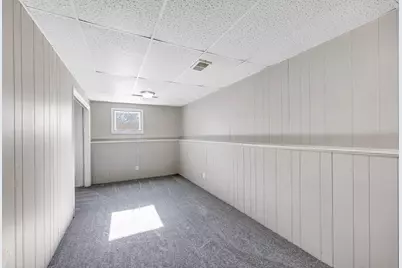 808 Ridgeway Boulevard, De Pere, WI 54115 - Photo 21