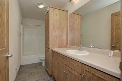 1690 Gateway Meadows Lane, Neenah, WI 54956 - Photo 19