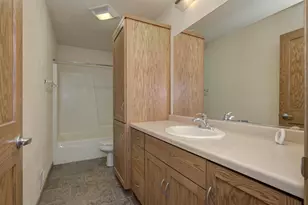 1690 Gateway Meadows Ln, Neenah, WI 54956 - Photo 19