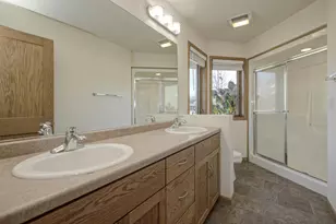 1690 Gateway Meadows Ln, Neenah, WI 54956 - Photo 15