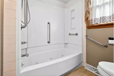 49 Fairway Court, Appleton, WI 54915 - Photo 17