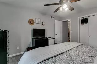 1025 Greendale Ct, Menasha, WI 54952 - Photo 21