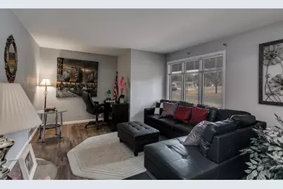 1025 Greendale Court, Menasha, WI 54952 - Photo 15