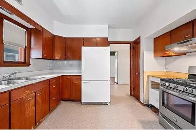 1952 N 86th Street, Wauwatosa, WI 53226 - Photo 17