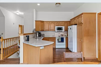 1513 Dickenson Court, Neenah, WI 54956 - Photo 13