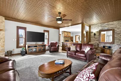 5565 Applewood Court, Hartford, WI 53027 - Photo 27