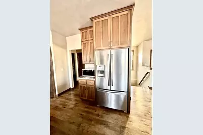 1342 Buckys, Green Bay, WI 54313 - Photo 11