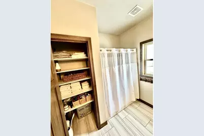 1342 Buckys, Green Bay, WI 54313 - Photo 37