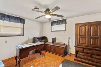 3165 Humboldt Road, Green Bay, WI 54311 - Photo 15