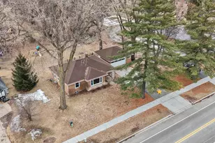 1220 Pinecrest Rd, Green Bay, WI 54313 - Photo 27