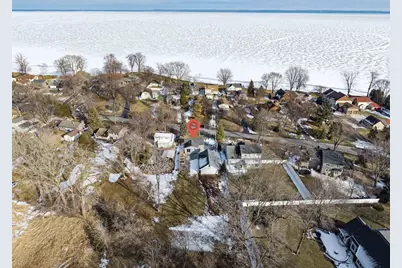 623 Hunters Point Road, Neenah, WI 54956 - Photo 29