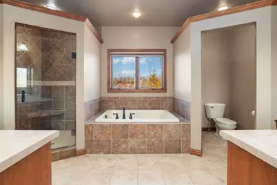 2145 Roberta Court, Green Bay, WI 54313 - Photo 23