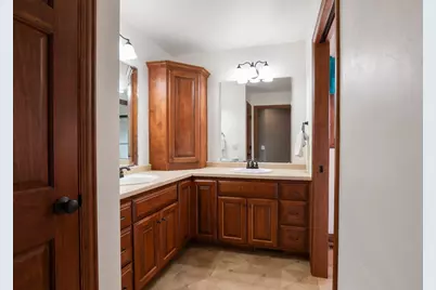 2145 Roberta Court, Green Bay, WI 54313 - Photo 39