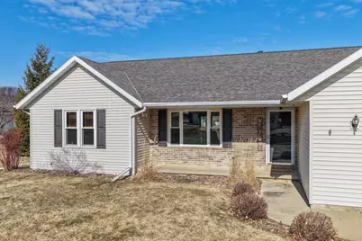 2028 Couples Court, New Franken, WI 54229 - Photo 3