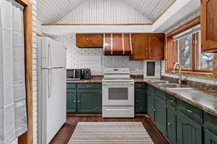 E8557 Weyauwega Rd, New London, WI 54961 - Photo 17