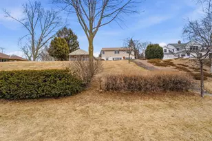 1710 Lakeshore Dr, Menasha, WI 54952 - Photo 45