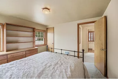 1710 Lakeshore Drive, Menasha, WI 54952 - Photo 23