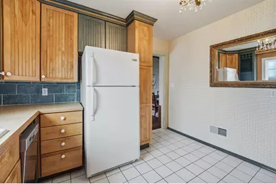 1710 Lakeshore Drive, Menasha, WI 54952 - Photo 13