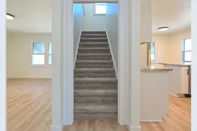 1908 Columbus Street, Manitowoc, WI 54220 - Photo 9