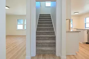 1908 Columbus St, Manitowoc, WI 54220 - Photo 9