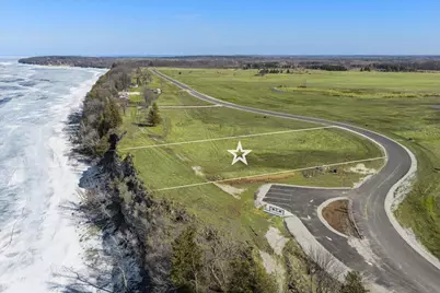 Debroux Court, Sturgeon Bay, WI 54235 - Photo 5