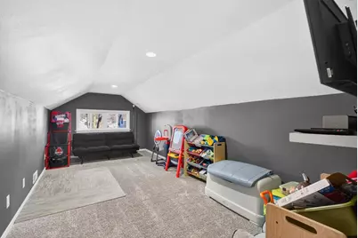 504 Monmouth Street, Fond du Lac, WI 54937 - Photo 9