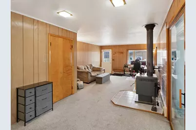 1543 Lakeview Drive, Green Bay, WI 54313 - Photo 5