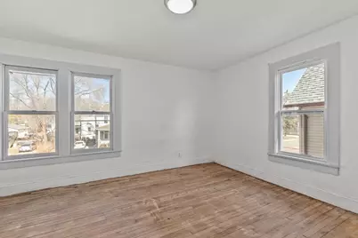 86 E Johnson Street, Fond du Lac, WI 54935 - Photo 3