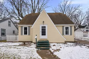 12 E 2nd St, Clintonville, WI 54929 - Photo 1