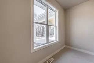 387 Baywood Trl, Green Bay, WI 54311 - Photo 35