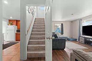 2311 E River Dr, Green Bay, WI 54301 - Photo 13