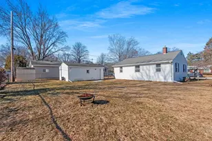 831 Sunny Ln, Green Bay, WI 54304 - Photo 23