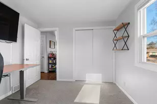 831 Sunny Ln, Green Bay, WI 54304 - Photo 21