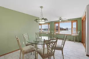 195 Captains Ct, Winneconne, WI 54986 - Photo 7