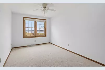 195 Captains Court, Winneconne, WI 54986 - Photo 23