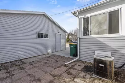 36 N Butler Street, Fond du Lac, WI 54935 - Photo 9