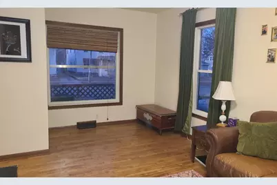 739 W 8th Street, Appleton, WI 54914 - Photo 7