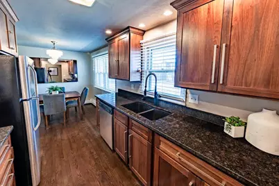 1112 Blue Ridge Drive, Green Bay, WI 54304 - Photo 15